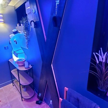 Loveroom Sauna, Balneo, Parking Prive Dans Le Centre De オンフルール エクステリア 写真