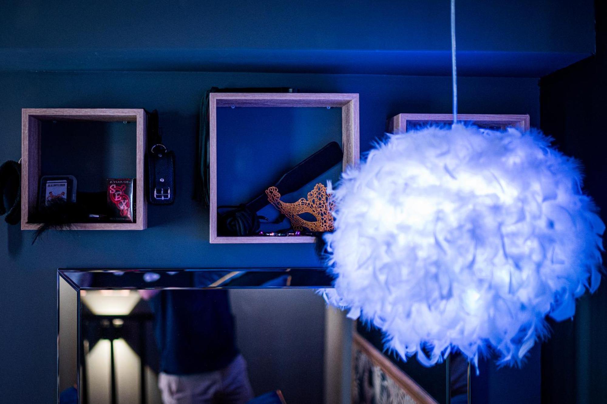 Loveroom Sauna, Balneo, Parking Prive Dans Le Centre De オンフルール 部屋 写真
